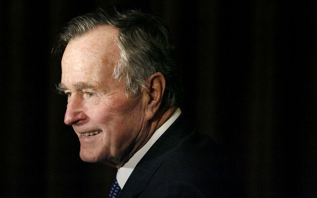 Nước Mỹ có nhiều lý do để nuối tiếc một George H.W. Bush