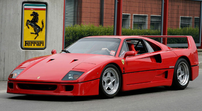 7 chiếc xe Ferrari mang tính biểu tượng trong suốt 71 năm lịch sử ảnh 4 7 chiếc xe Ferrari mang tính biểu tượng trong suốt 71 năm lịch sử ảnh 4