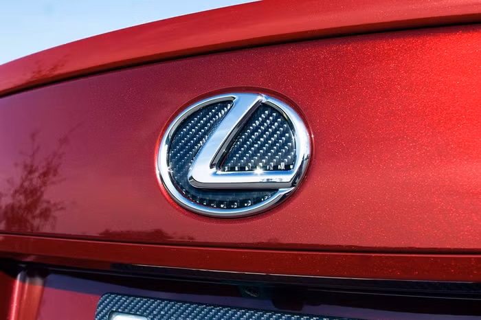 12 thương hiệu ôtô đắt giá nhất thế giới ảnh 9