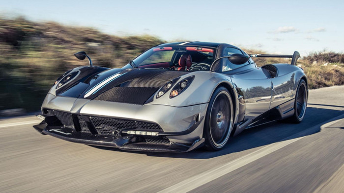 Top 10 nội thất xe đẹp nhất năm 2018: Cái tên nào lọt vào cũng xứng đáng ảnh 3 pagani-huayra-1.jpg