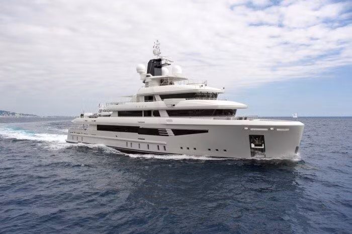 Siêu du thuyền GTT 115 của Porsche, 'ngôi sao sáng' tại Monaco Yacht Show 2017 ảnh 6