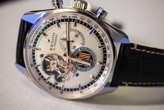 10 mẫu đồng hồ lấy cảm hứng từ ô tô ảnh 6