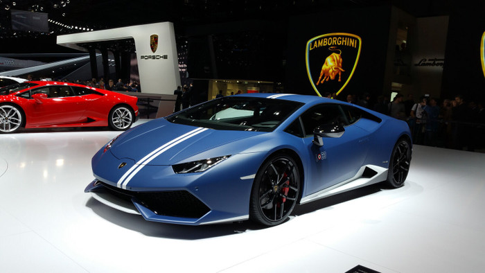 Lamborghini-Huracan-Avio-giA-gan-15-ta-Aang-tai-Viat-Nam1.jpg
