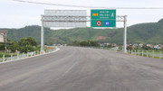Một đoạn cao tốc Nghi Sơn - Diễn Châu
