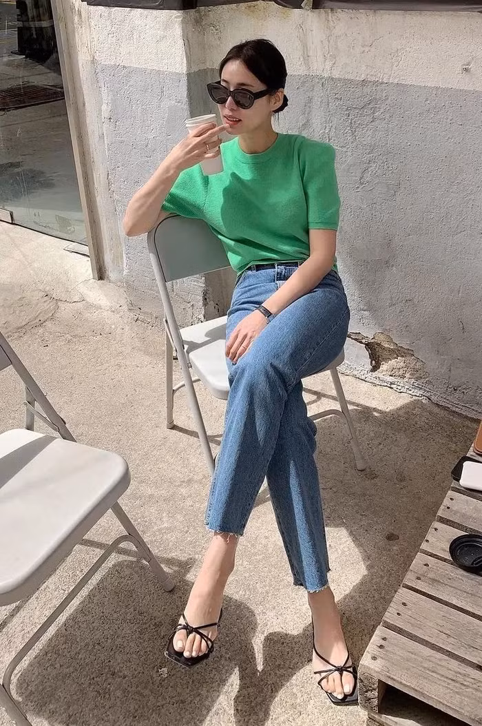 Sandals quai mảnh mix quần jeans - bộ đôi hack dáng hoàn hảo