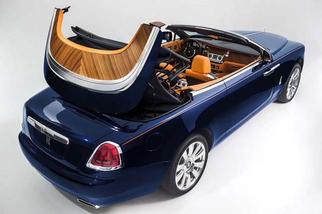 Siêu xe Rolls-Royce Dawn trị giá 1,5 triệu đô về Việt Nam ảnh 4 rollsroyce-dawn-xe-mui-tran-yen-tinh-nhat-the-gioi.jpg