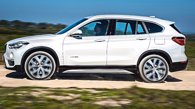 Review: BMW X1 2016 giá “chát” nhưng lái chán ảnh 3