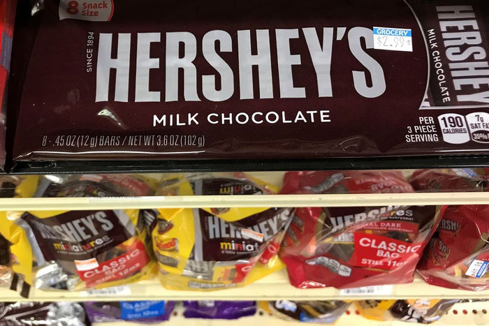 Thanh sô cô la đen của Hershey