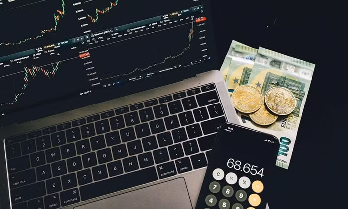 VN-Index lùi sâu về hỗ trợ, thị trường vẫn trong thế phòng thủ cao độ