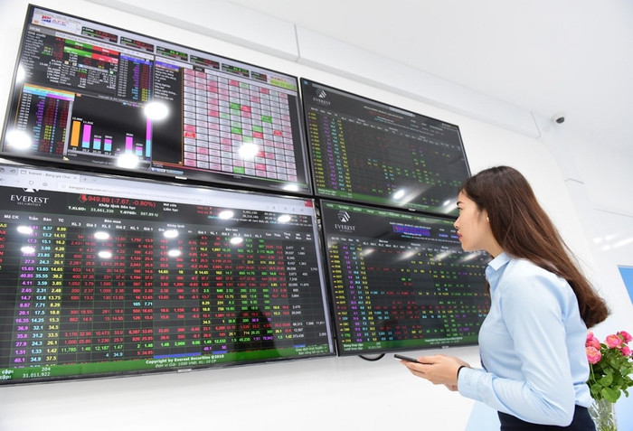 Thị trường bước vào giai đoạn tái tích lũy, VN-Index có thể điều chỉnh về vùng 1.310–1.320