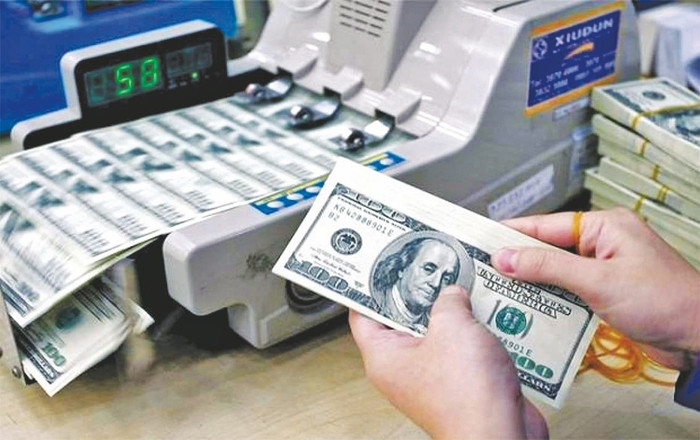 Tỷ giá USD tiếp tục tăng, chạm sát trần quy định