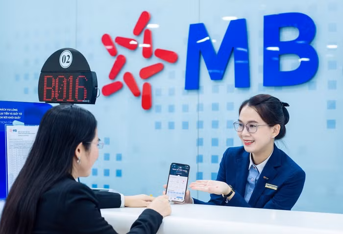 MB Bank tăng nhẹ lãi suất không kỳ hạn, giữ ổn định biểu lãi suất tiền gửi tháng 7/2025