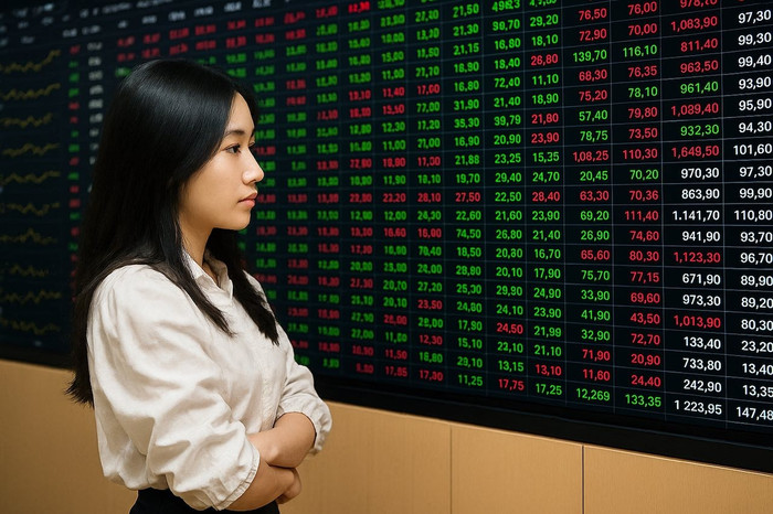 Cơ hội VN-Index bứt phá đang hình thành rõ nét, nhà đầu tư có nên gia tăng tỷ trọng cổ phiếu?