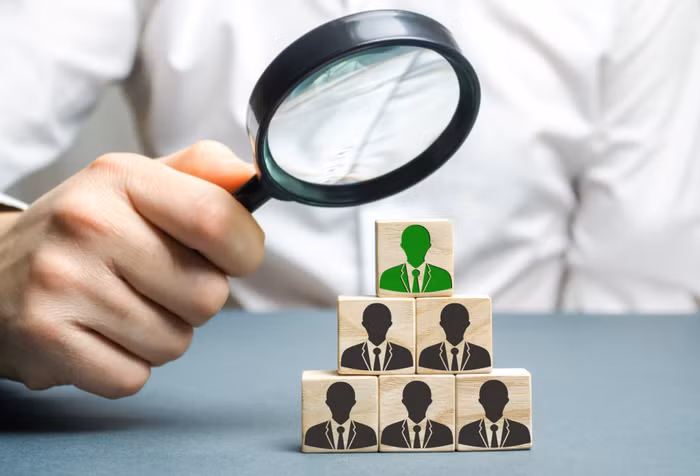 Hàng loạt Chủ tịch Hội đồng quản trị xin từ nhiệm: Chuyện gì đang xảy ra?