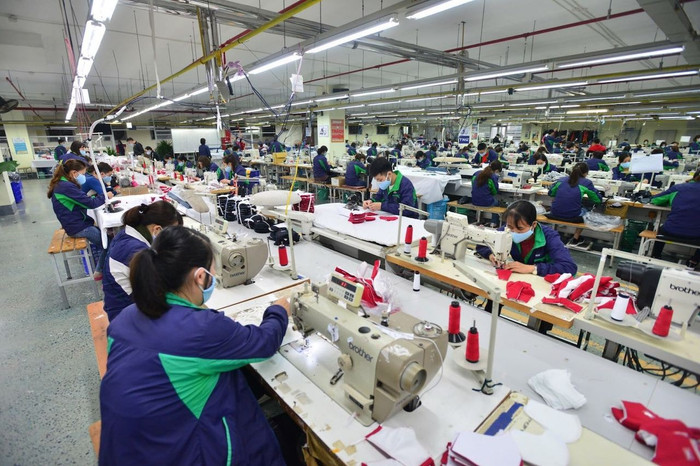 Cổ phiếu dệt may tiếp tục toả sáng