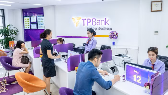 Sau BCG, đến lượt cổ phiếu "Tiên phong" gánh hạn