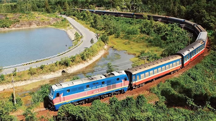 Thủ tướng chỉ đạo đẩy nhanh tiến độ dự án đường sắt Lào Cai - Hà Nội - Hải Phòng