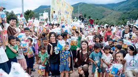 Bigo Live lan tỏa yêu thương, thắp sáng nụ cười trẻ thơ trong Ngày Phụ nữ Việt Nam