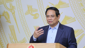 Thủ tướng Chính phủ Phạm Minh Chính chủ trì Phiên họp thứ 2 của Ban Chỉ đạo quốc gia về phát triển ngành công nghiệp bán dẫn - Ảnh: VGP/Nhật Bắc