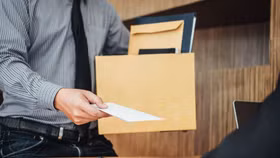 Dàn lãnh đạo cấp cao của Chứng khoán Hải Phòng đồng loạt xin từ nhiệm