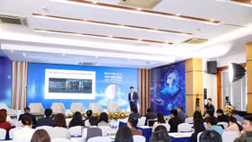 Quang cảnh toạ đàm