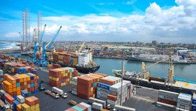 IMF hạ dự báo triển vọng tăng trưởng toàn cầu năm 2025 xuống 2,8%