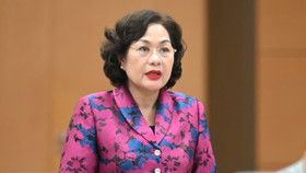 Thống đốc Ngân hàng Nhà nước Nguyễn Thị Hồng giải trình tại phiên họp Ủy ban Thường vụ Quốc hội, sáng 10/6