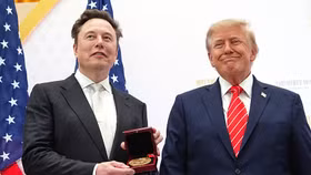 Elon Musk tính sáp nhập Tesla và SpaceX trước khi ông Trump rời Nhà Trắng