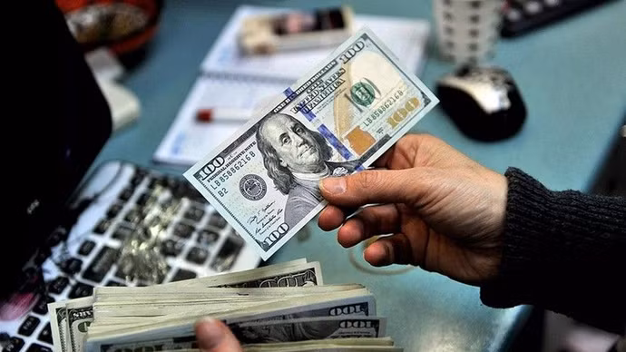 Tỷ giá USD/VND hôm nay ngày 20/10: USD tự do tăng mạnh, tỷ giá ngân hàng đi ngang