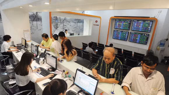 Dòng tiền margin phình to và cuộc đấu trí của các "ông lớn" 